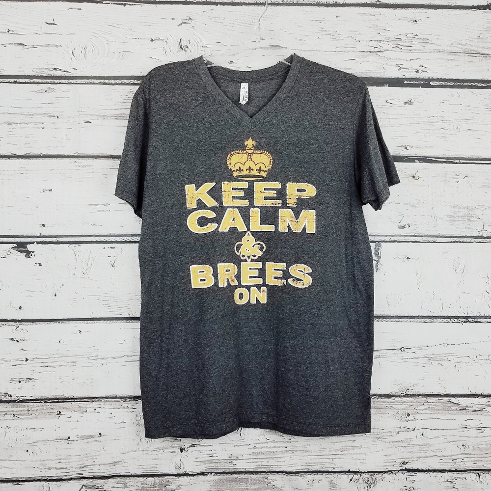 Keep calm breeze on distress letters gray t-shirt